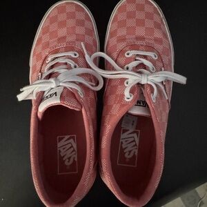 Vans Women's Pink and White Checkered Sneakers